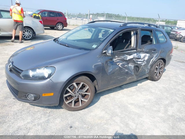 3VWPL7AJ1EM607631 Volkswagen 2014