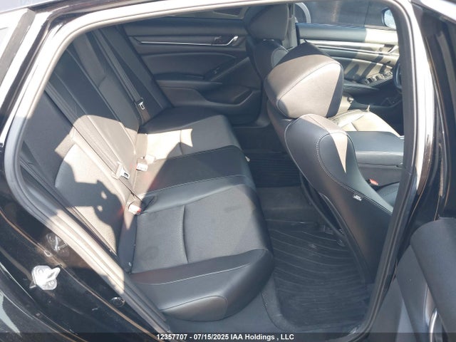 1HGCV1F35NA800916 Honda l15be