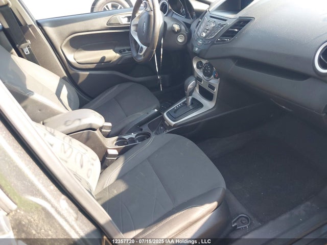 Продажа на аукционе авто 2016 Ford Fiesta Se, vin: 3FADP4BJ4GM113215, номер лота: 12357720