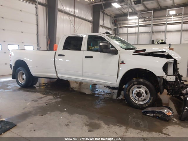 RAM 3500 2023 3C63RRGL1PG651853 Image 14