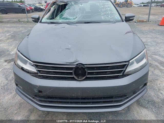 3VW167AJ5GM365488 Volkswagen 2016