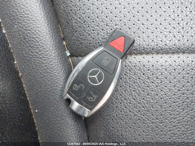 12357843 :رقم المزاد ، 55SWF4KB5HU220180 vin ، 2017 Mercedes-benz C-class مزاد بيع