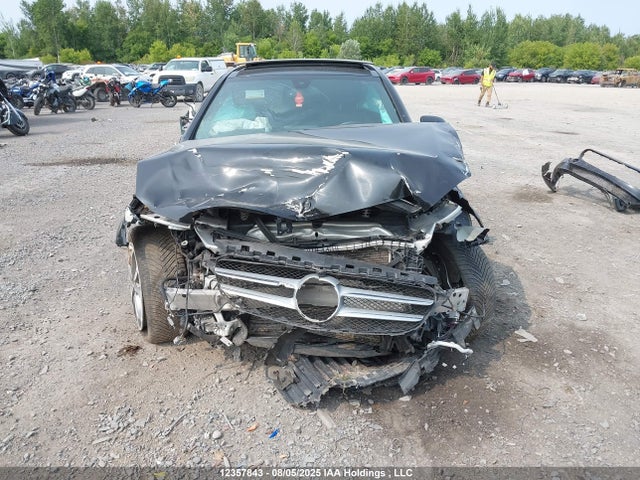 12357843 :رقم المزاد ، 55SWF4KB5HU220180 vin ، 2017 Mercedes-benz C-class مزاد بيع