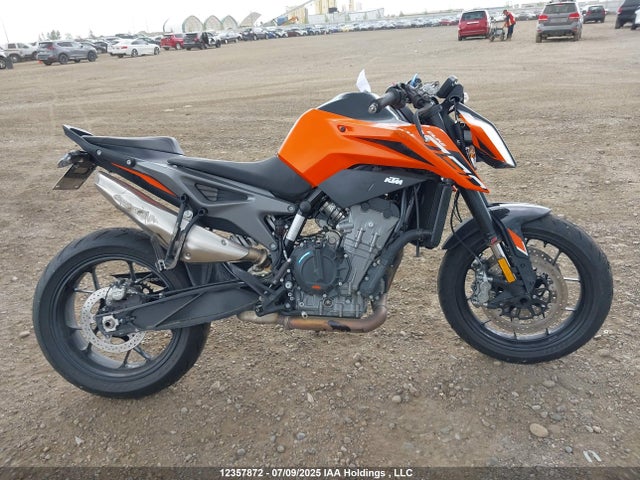KTM 790 Duke 2023 LCETU7404PH700961 Image 12
