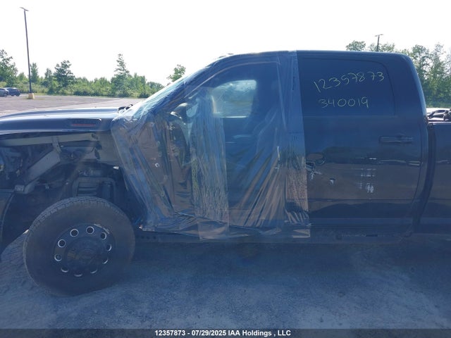 RAM 3500 2022 3C63RRRL0NG340019 Image 18
