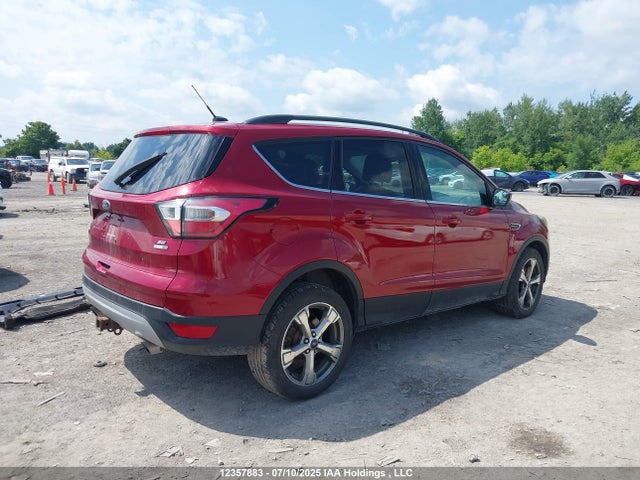 1FMCU9G9XHUB92263 Ford Escape