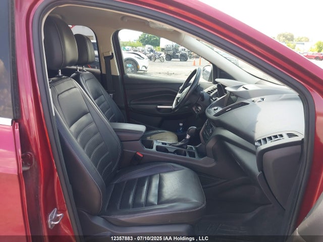 1FMCU9G9XHUB92263 Ford Escape