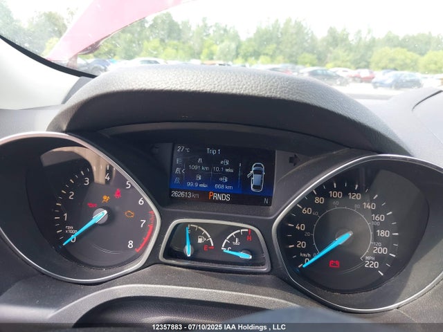 1FMCU9G9XHUB92263 Ford Escape