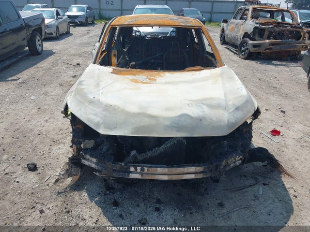 2HKRS3H21RH000677 Honda l15be