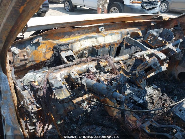 2HKRS3H21RH000677 Honda l15be