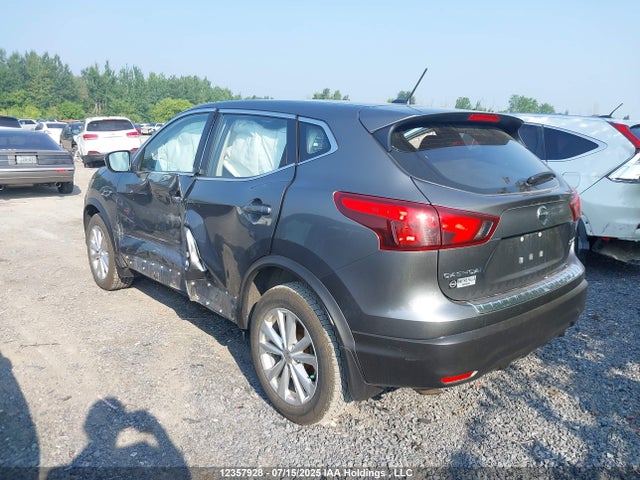 JN1BJ1CR4JW291674 Nissan 2018