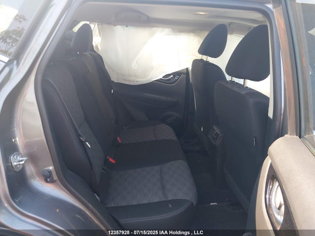 JN1BJ1CR4JW291674 Nissan 2018