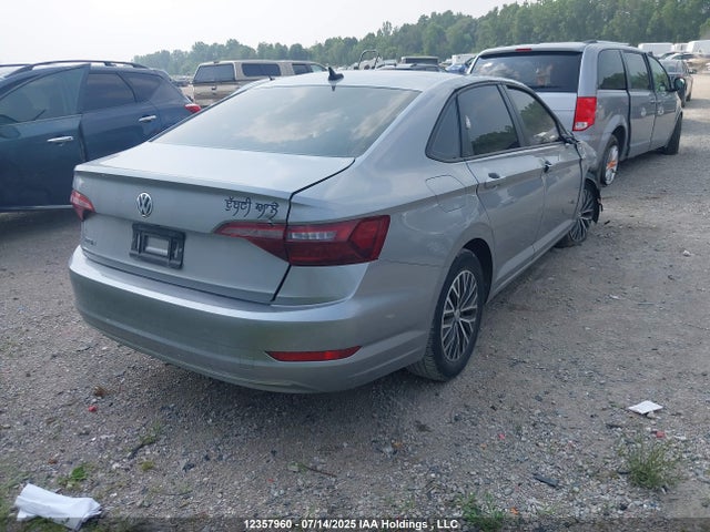 3VWE57BU0MM076866 Volkswagen tsi