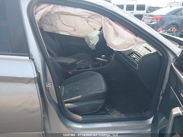 3VWE57BU0MM076866 Volkswagen tsi