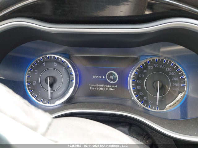 1C3CCCCBXHN502147 Chrysler 200