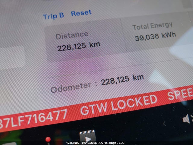 5YJ3E1EB7LF716477 Tesla MODEL 3