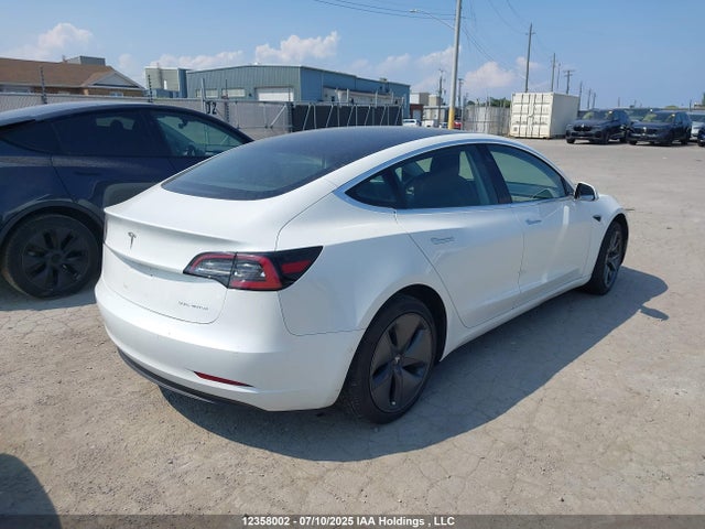 5YJ3E1EB7LF716477 Tesla MODEL 3
