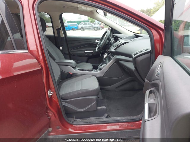 1FMCU0GX6EUB34608 Ford 2014