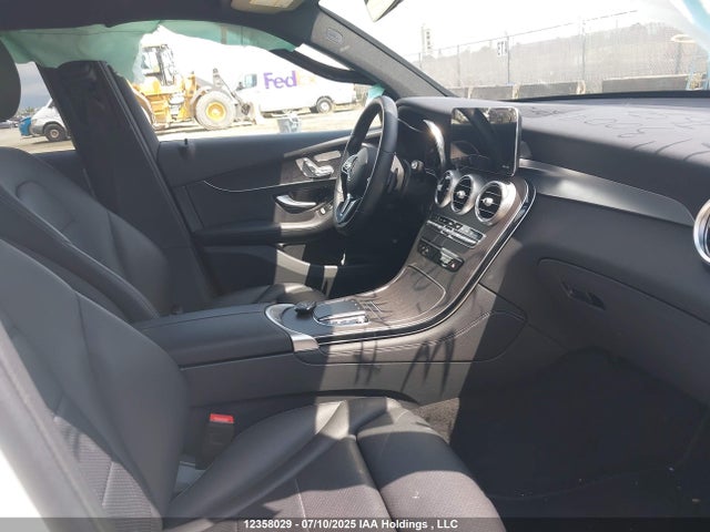 W1N0G8EB6MV278570 Mercedes-Benz m264