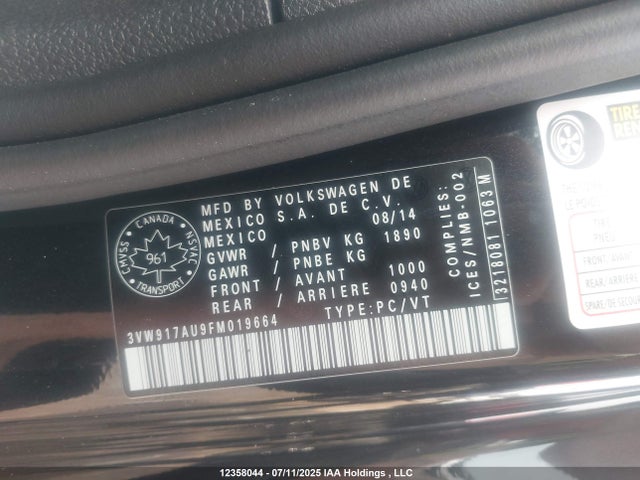 3VW917AU9FM019664 Volkswagen 2015