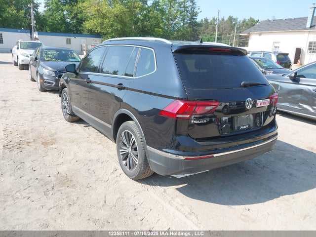 3VV4B7AX3JM208194 Volkswagen Tiguan Sel Premium