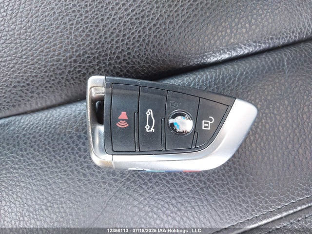BMW X5 2015 5UXKR0C57F0P14639 Image 11