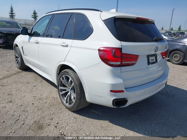 BMW X5 2015 5UXKR0C57F0P14639 Image 3