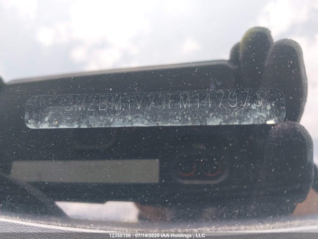 3MZBM1V71FM147973 Mazda pe