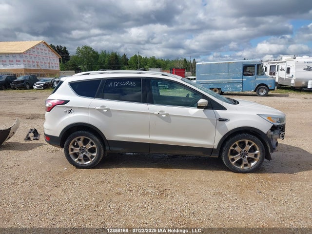Ford Escape 2017 1FMCU9J98HUD97475 Image 14