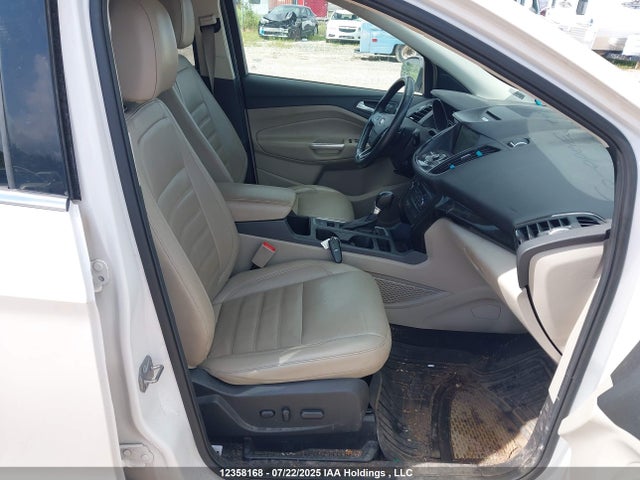 Ford Escape 2017 1FMCU9J98HUD97475 Image 5