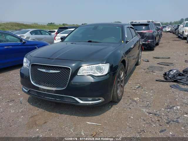 Chrysler 300 2016 2C3CCARG1GH253011 Image 2