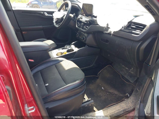1FMCU9MZ5PUA58389 Ford dura d4 ivct atk