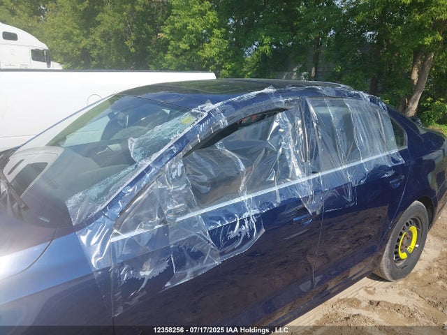 3VWD07AJ8EM276395 Volkswagen Jetta