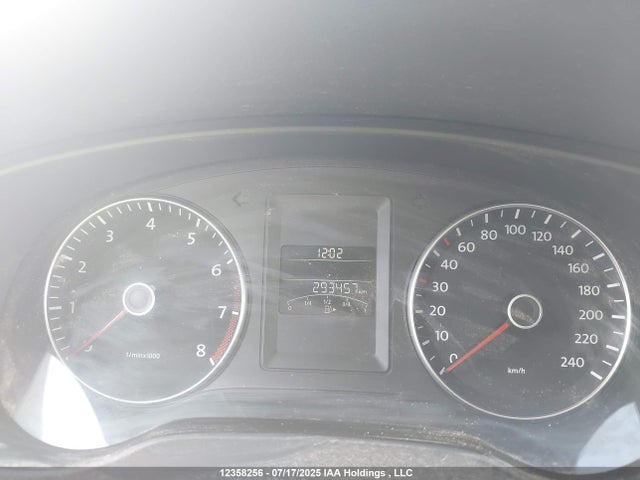 3VWD07AJ8EM276395 Volkswagen Jetta