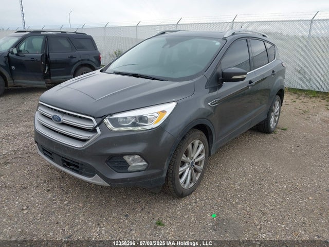 Ford 2018 2018 1FMCU9J90JUA13081 Image 2