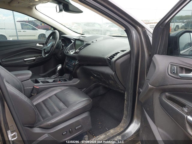 Ford 2018 2018 1FMCU9J90JUA13081 Image 5