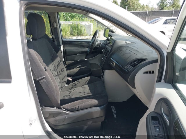 2C4RDGBG6JR332059 Dodge Grand Caravan