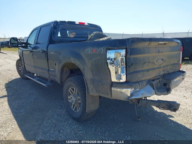 1FT8W3BT6KEG27608 Ford 2019