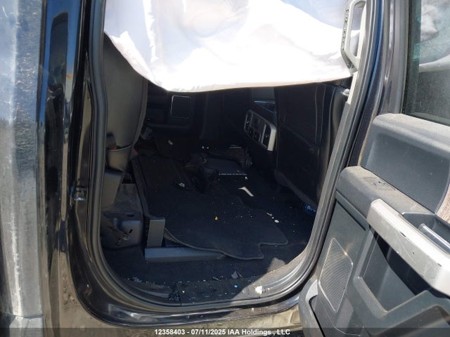1FT8W3BT6KEG27608 Ford 2019