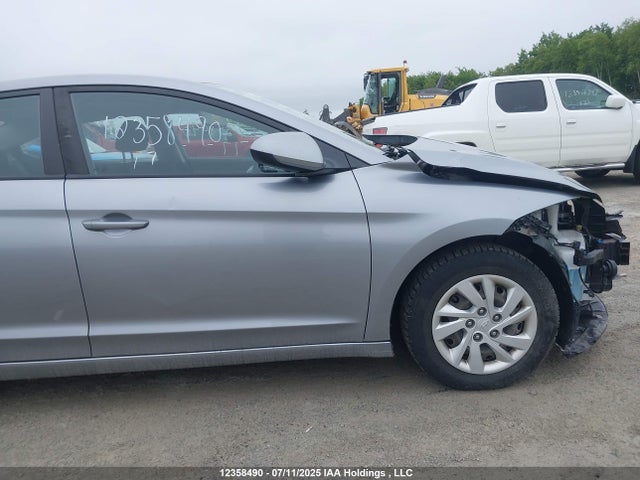5NPD74LF1HH121297 Hyundai 2017