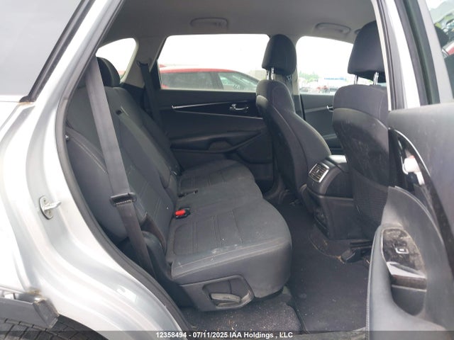 5XYPG4A38HG225590 KIA Sorento