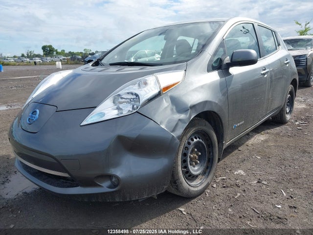 1N4AZ0CP4GC307608 Nissan 2016