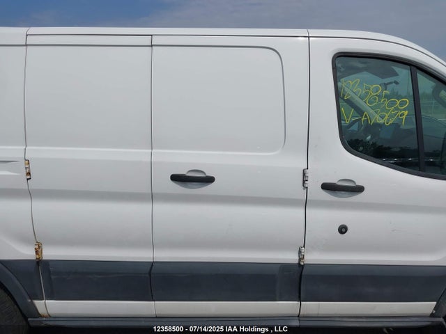 1FTNE1ZM4FKA70679 Ford Transit