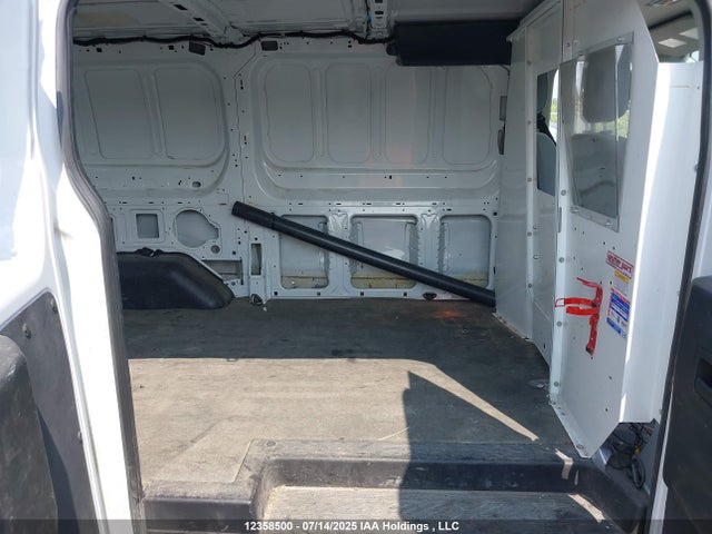 1FTNE1ZM4FKA70679 Ford Transit