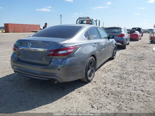 1N4AL3AP0JC180594 Nissan Altima