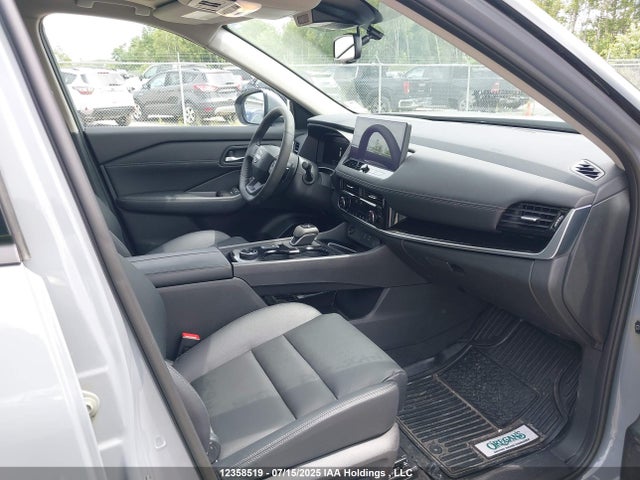 JN8BT3CB8SW146553 Nissan Rogue