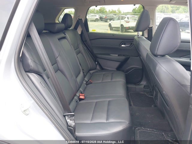 JN8BT3CB8SW146553 Nissan Rogue