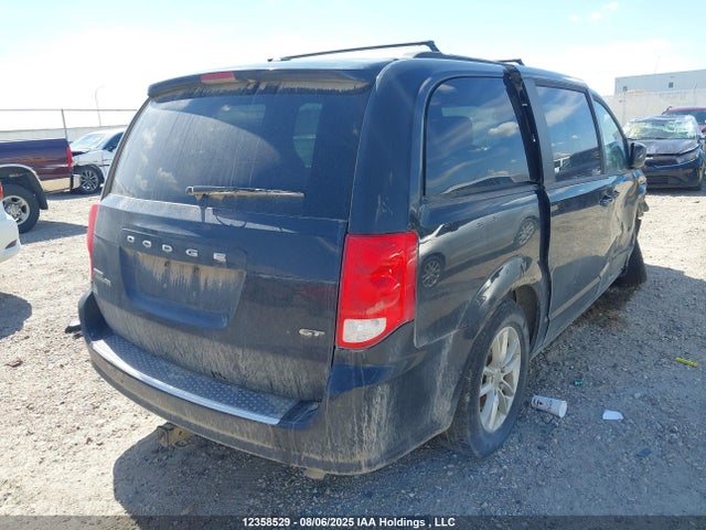 2C4RDGEG6KR590692 Dodge Grand Caravan