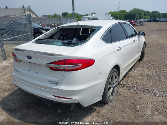 Ford 2019 2019 3FA6P0RU4KR227213 Image 4