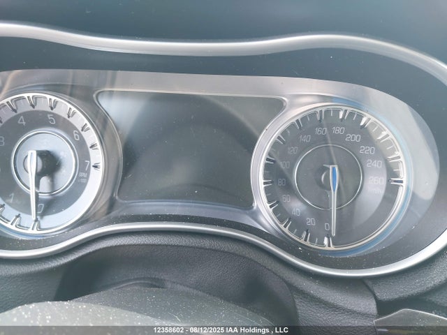 Chrysler 300 2015 2C3CCAAG3FH828512 Image 15